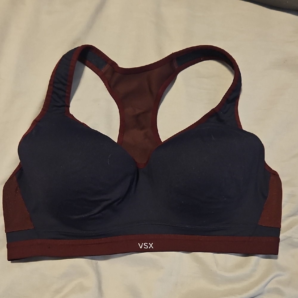 Victoria's Secret VSX Incredible High Impact Sports Bra 38C